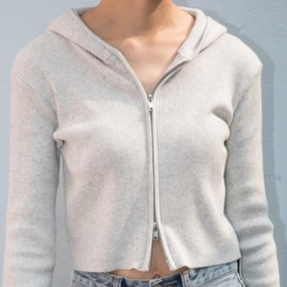 Brandy Melville Arden hoodie